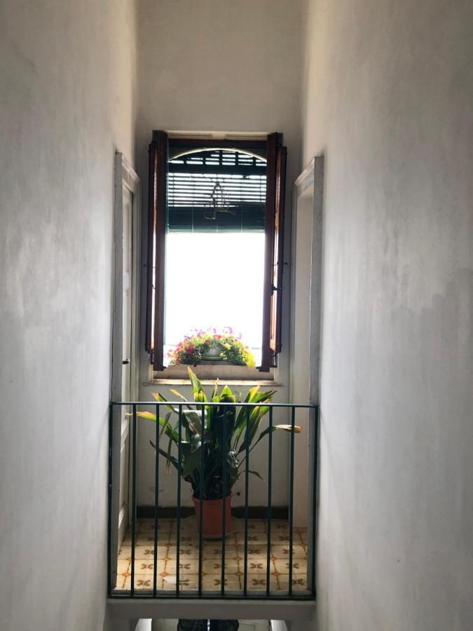 Hostel Beach House Giardini-Naxos Exterior foto